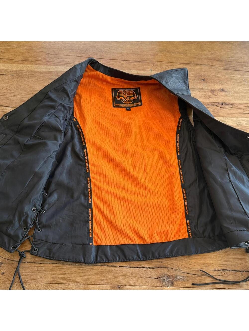 Milwaukee Leather moto biker vest size XL - Picture 6 of 6